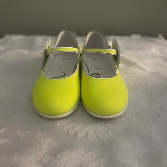 Girls Yellow Flower Ballet Flats - Picture 2 of 7